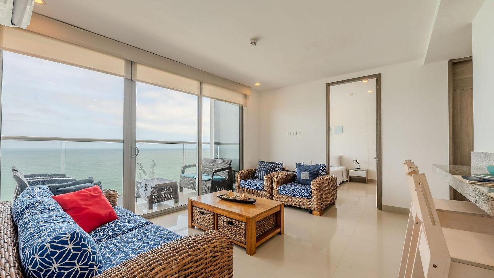 2102 Morros - Espectacular Vista Al Mar *